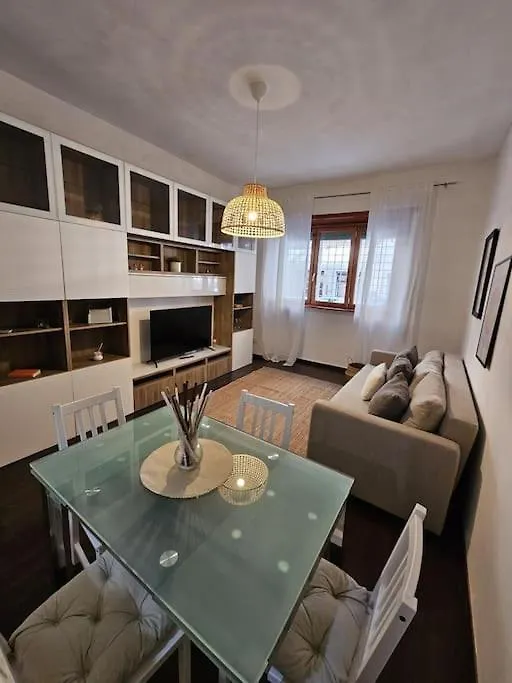 St Peter Central Apartment 로마 0*,